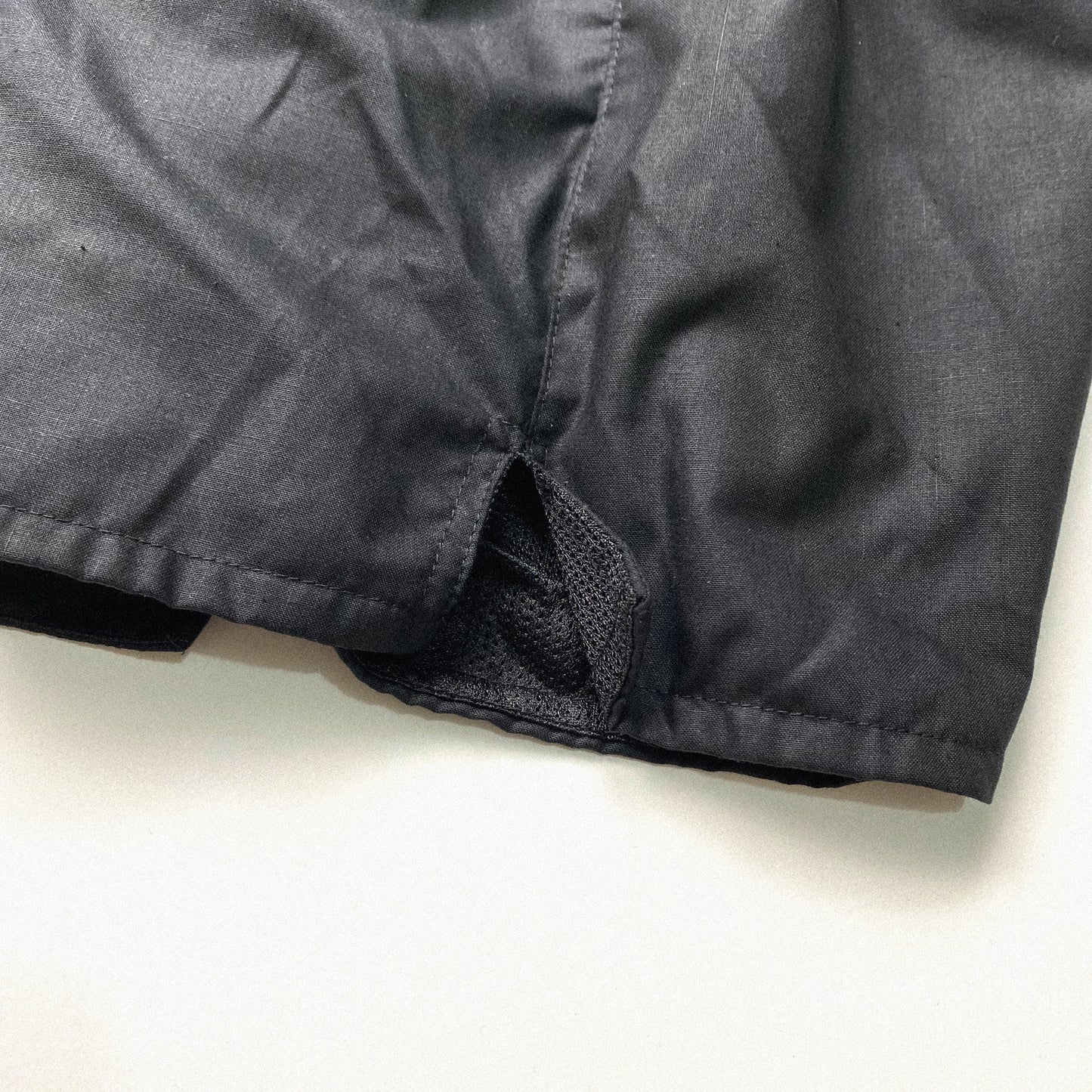 OMNI-WEAR™ | 5 POCKET LINEN SHORTS IN BASALT BLACK