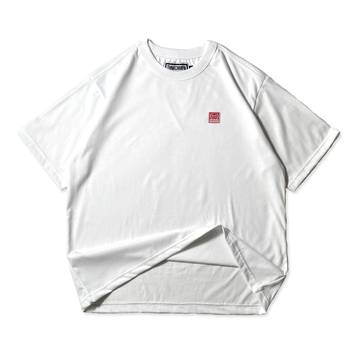 ICONIC PATCH | BOXY TEE IN WHITE