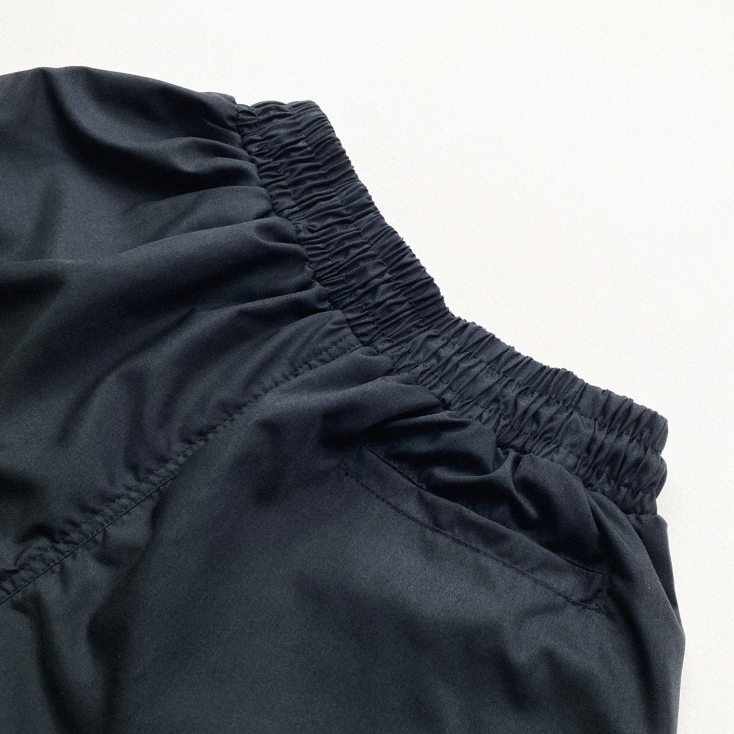 OMNI-WEAR™ | 3 POCKET LINEN SHORTS IN BASALT BLACK