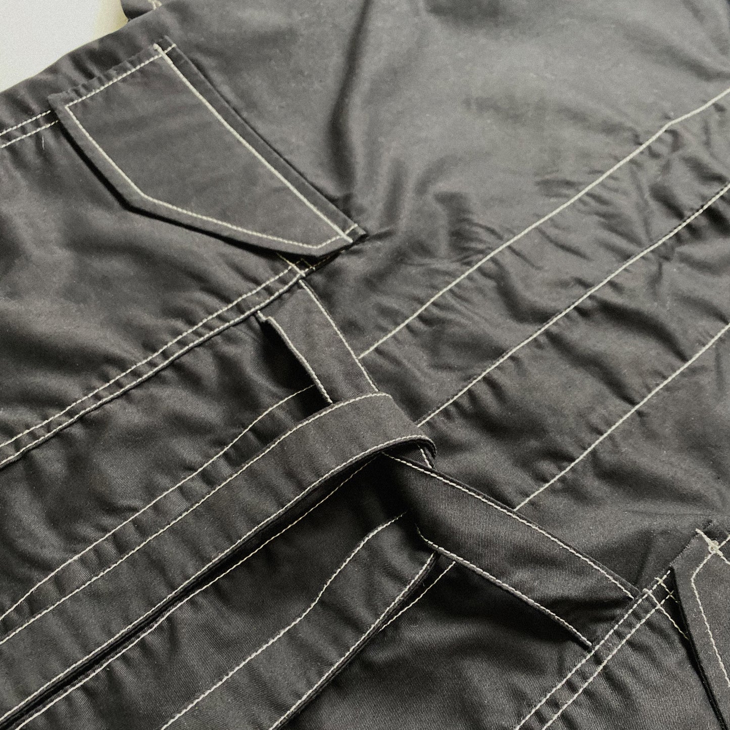 DRAPE™ | OVERSIZED DRAPE IN BASALT BLACK