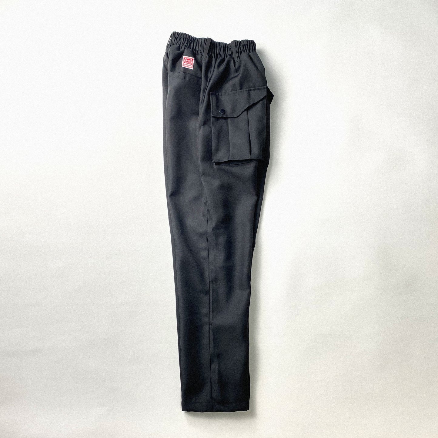 6-POCKET CARGO IN BASALT BLACK