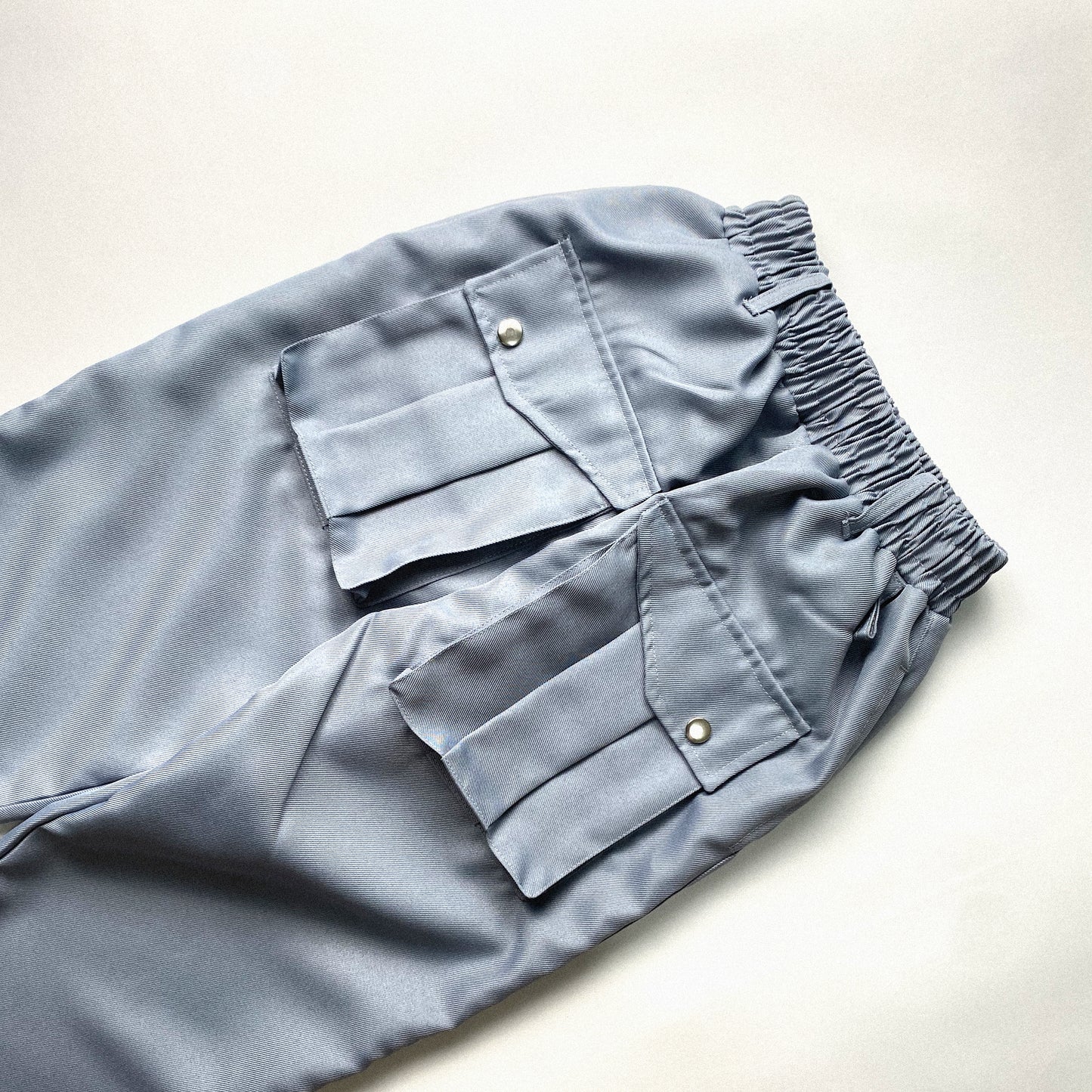 6-POCKET CARGO IN ASTON GREY