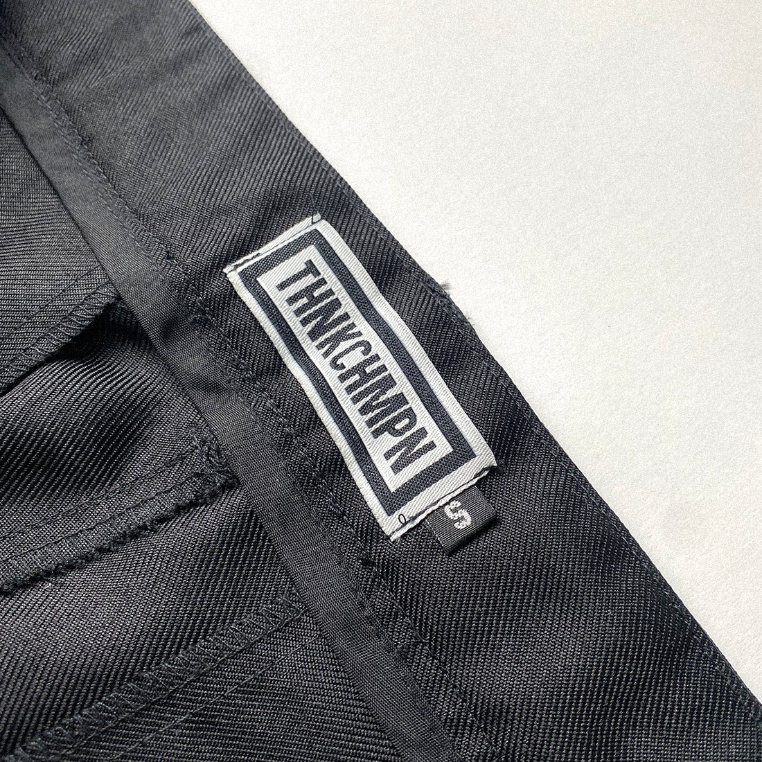 STRAIGHT TROUSERS IN BASALT BLACK