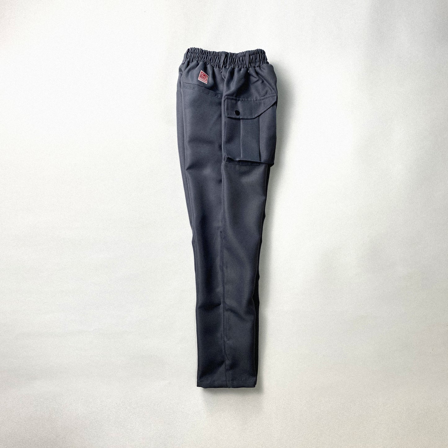 6-POCKET CARGO PANTS IN DEEP GREY