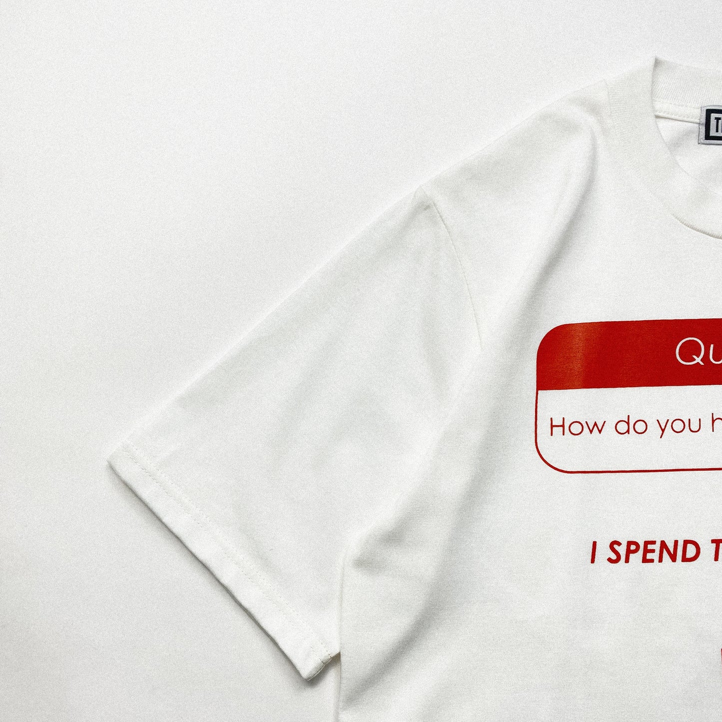 INVESTOR | OVERSIZED TEE IN OFFWHITE