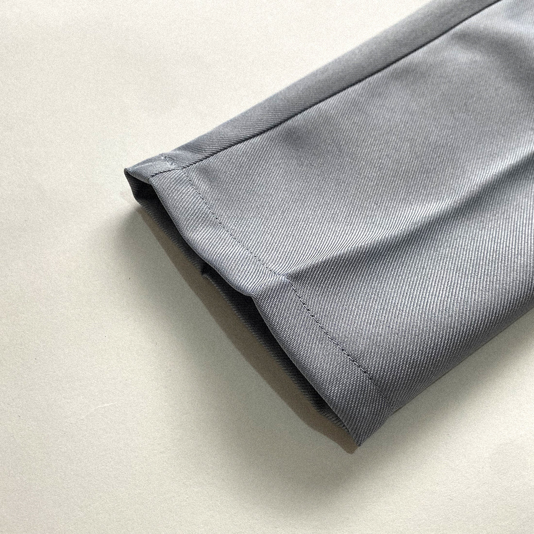 STRAIGHT TROUSERS IN ASTON GREY