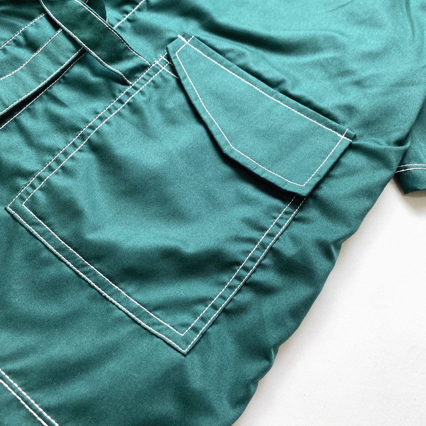 DRAPE™ | OVERSIZED DRAPE IN DEEP GREEN