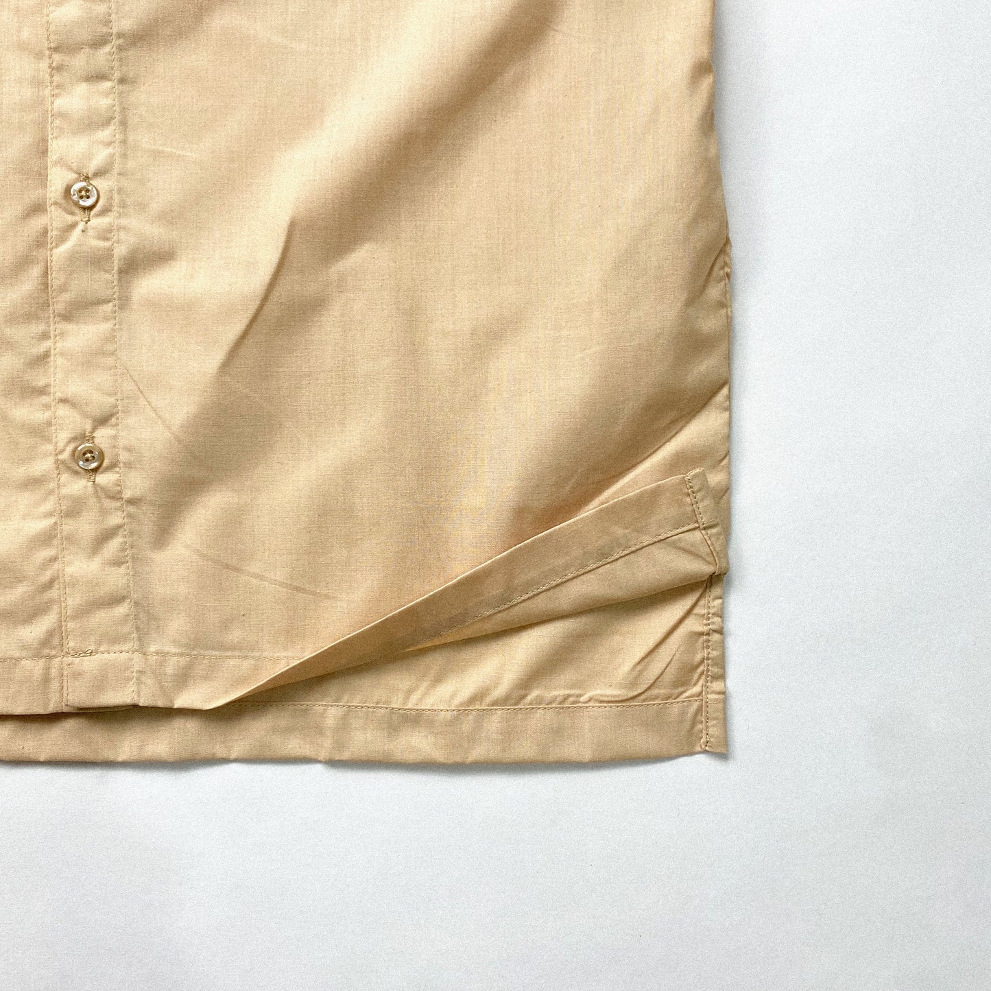 MANDARIN COLLAR™ | RETRO OVERSIZED POLO IN LATTE KHAKI