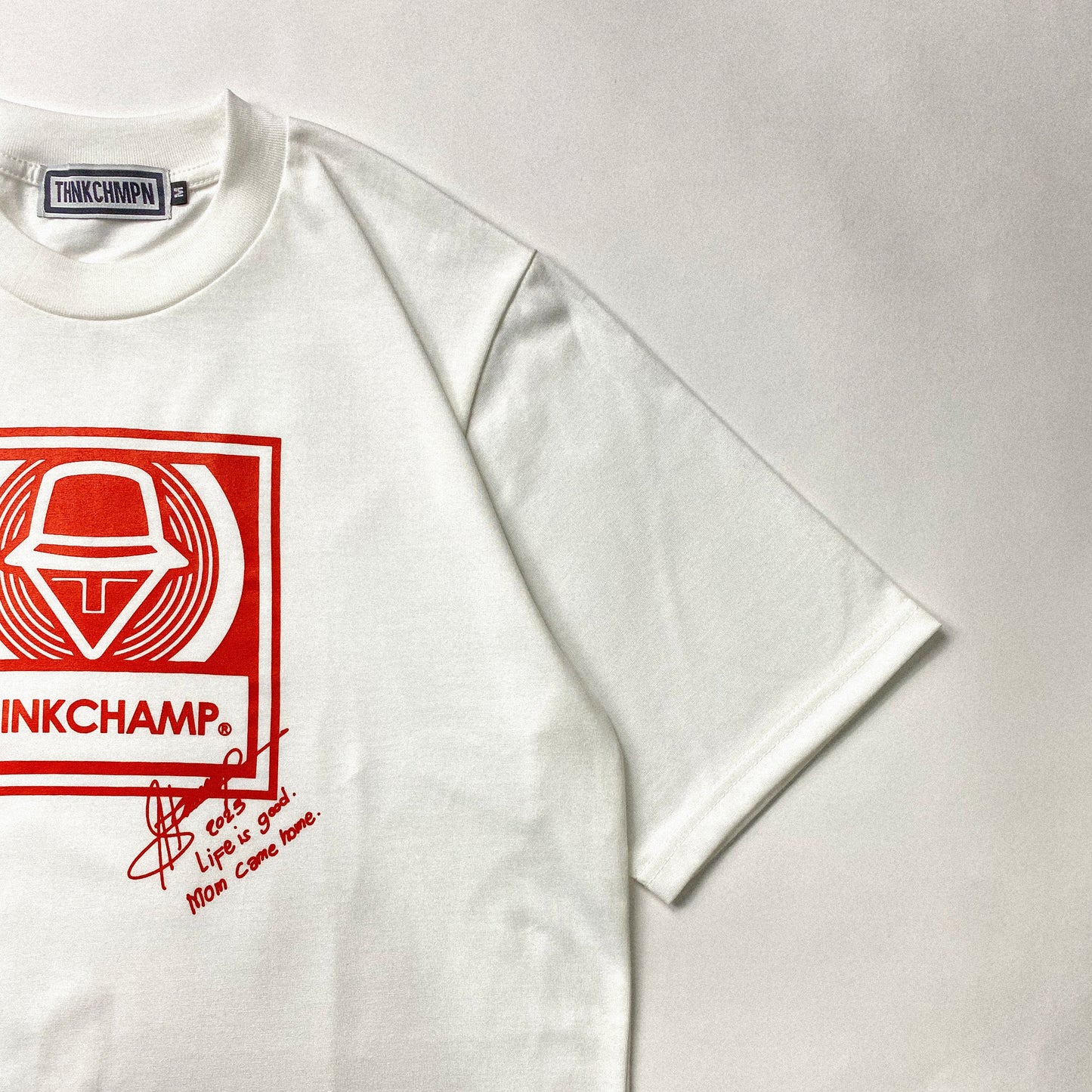 EMBLEM DEDICATION | OVERSIZED TEE IN OFFWHITE