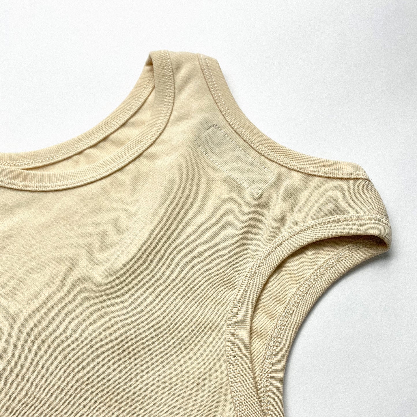 RIB TANK CROP TOP IN OFFWHITE-BEIGE