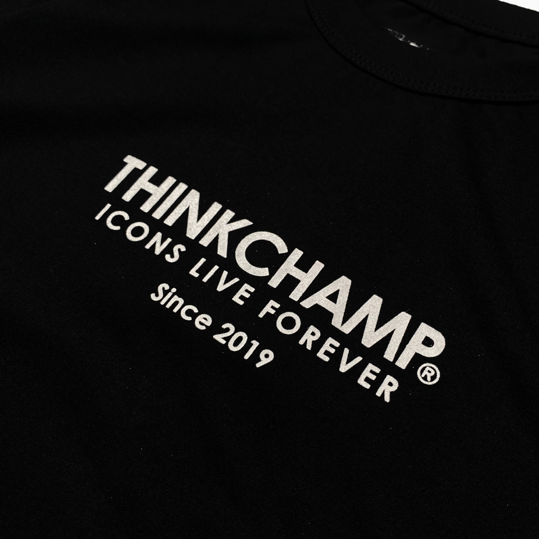 ICONIC SCRIPT IN BASALT BLACK