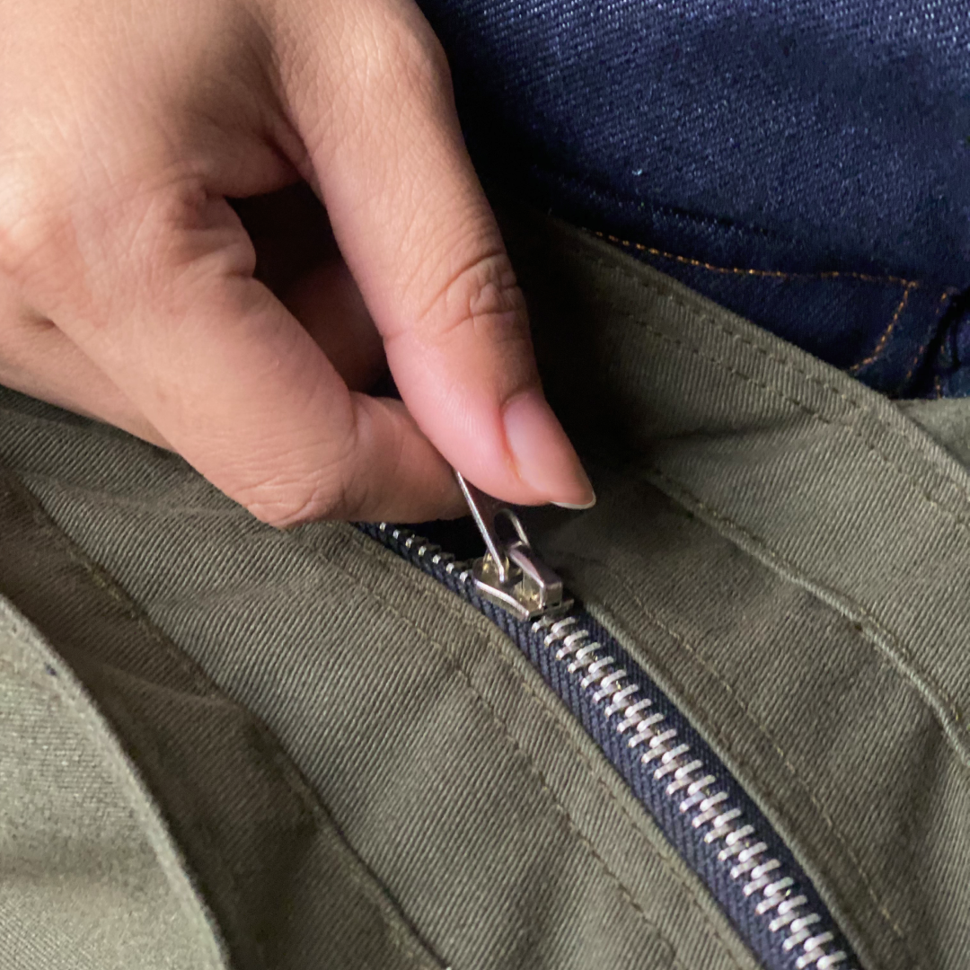 ARCHIVE 003: HERALD BAG IN LAKE GREEN