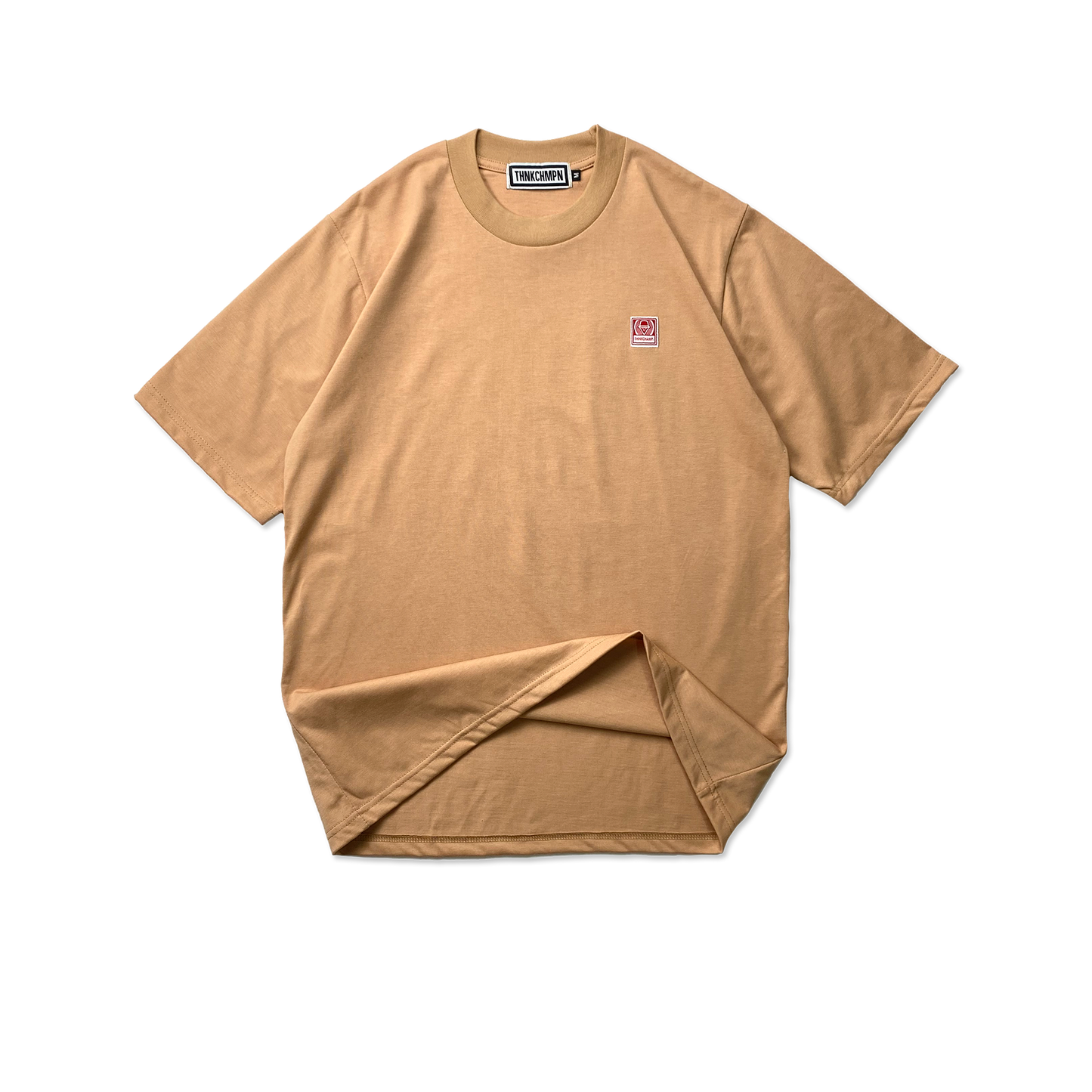 ICONIC PATCH | OVERSIZED TEE IN MOCHA