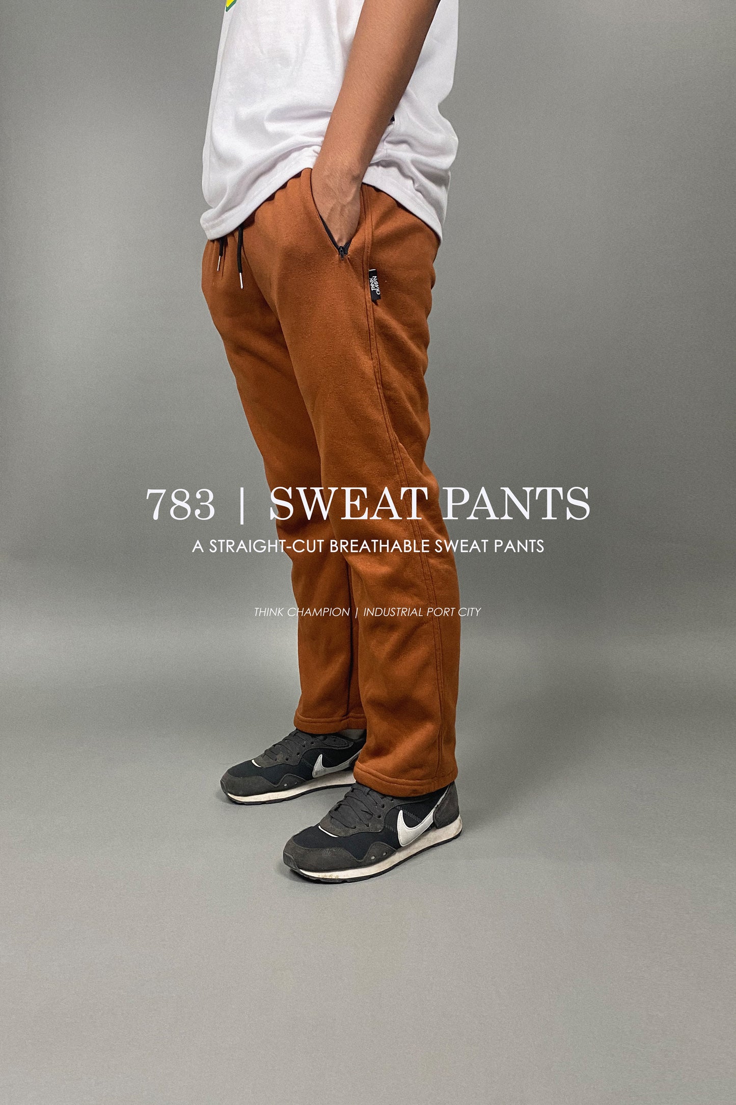873 | SWEATPANTS | STRAIGHT-CUT