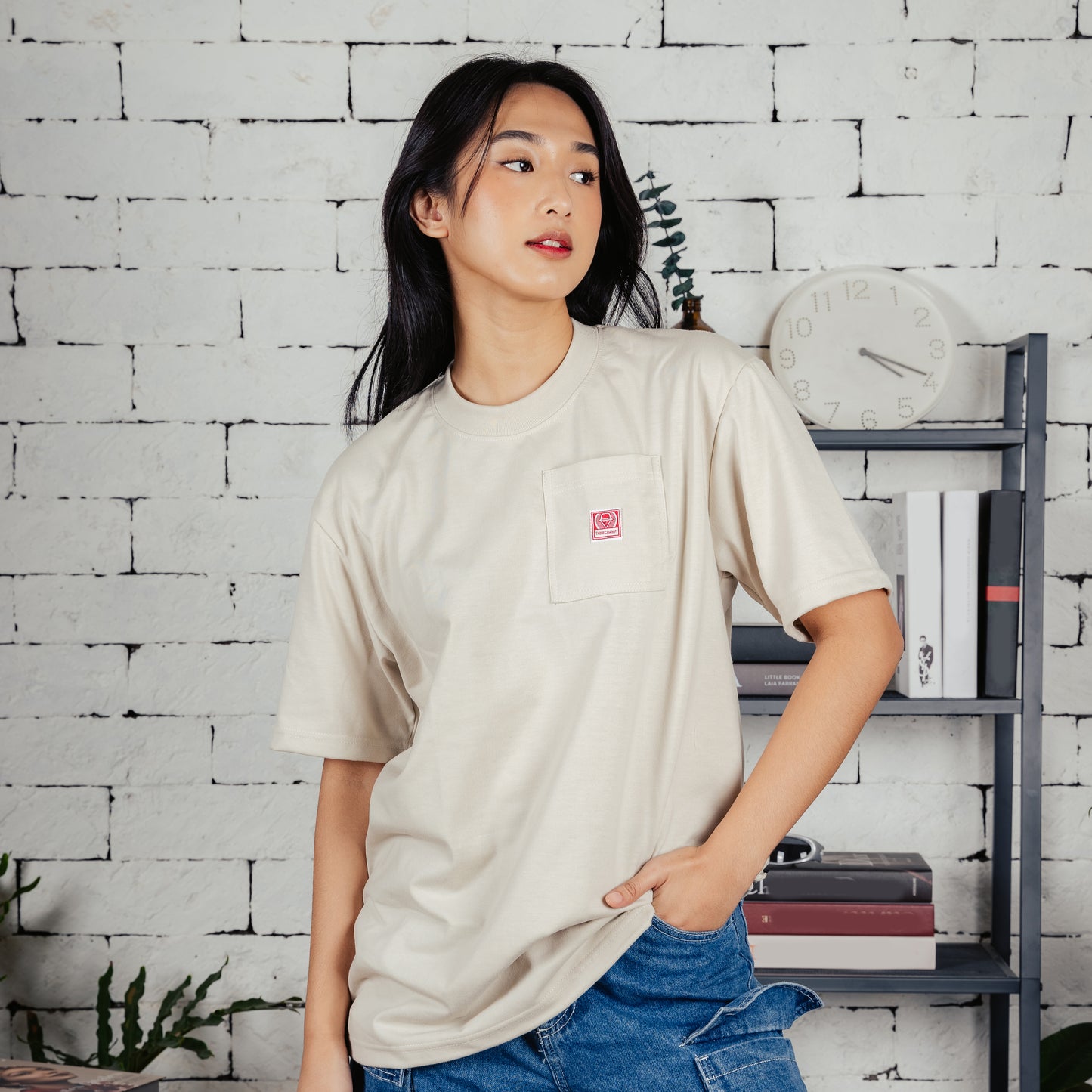 THINK CHAMP | キャンバス | 半袖ポケットTシャツ