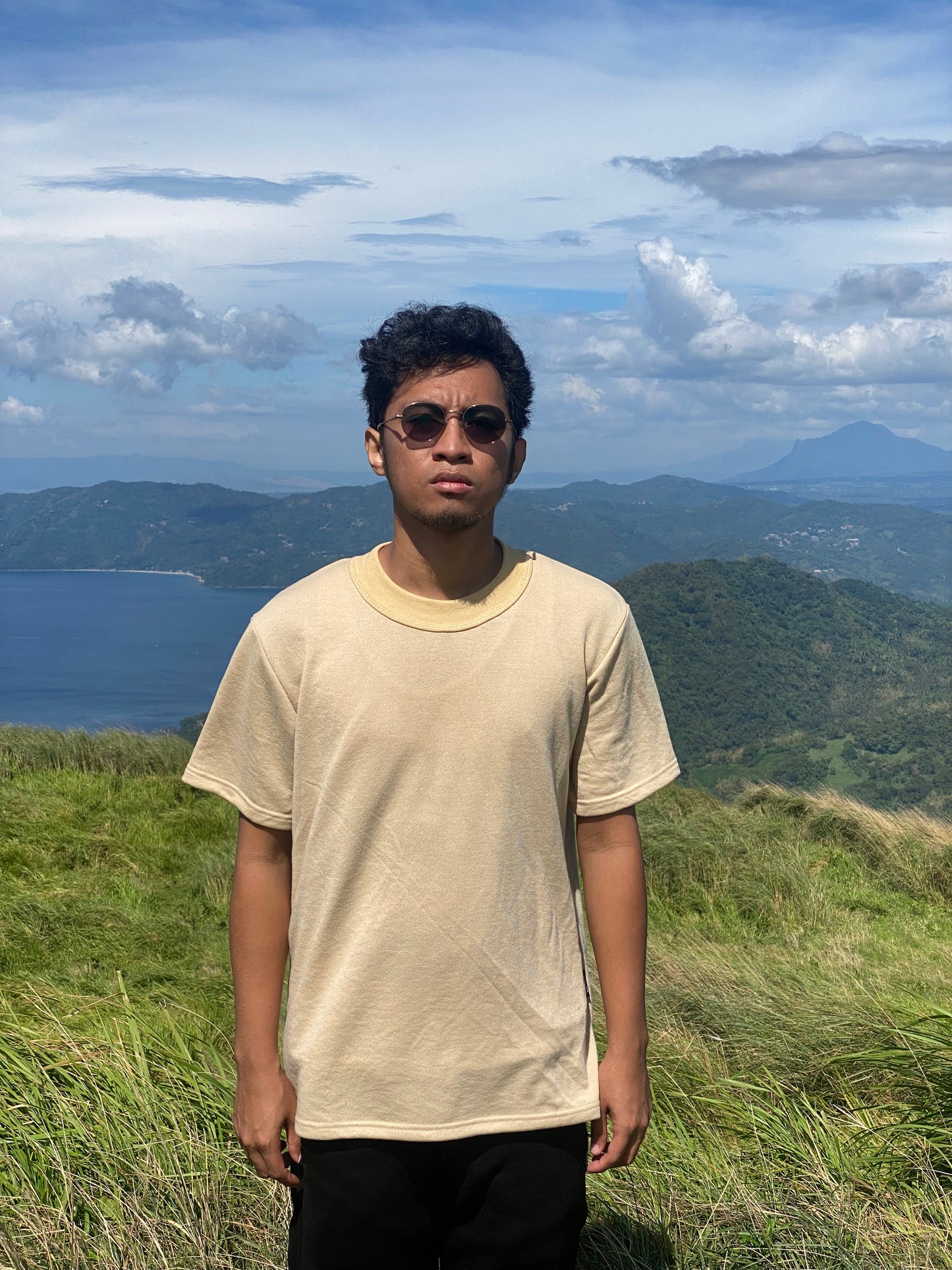 SANSRIVAL | ELEVATED MOCK NECK | SHORT SLEEVE TEE
