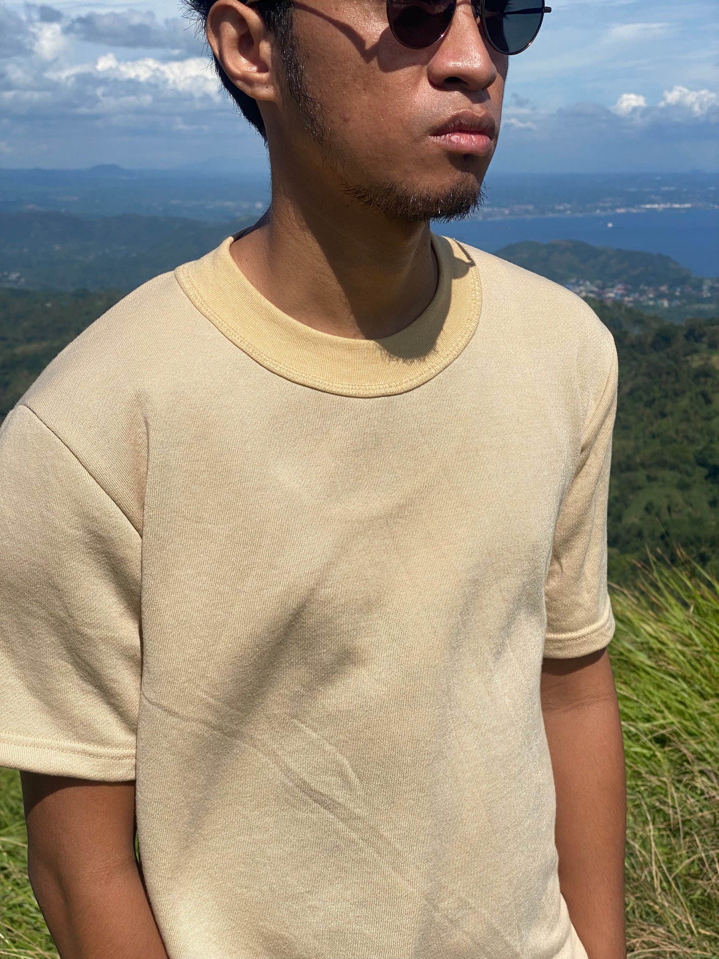 SANSRIVAL | ELEVATED MOCK NECK | SHORT SLEEVE TEE