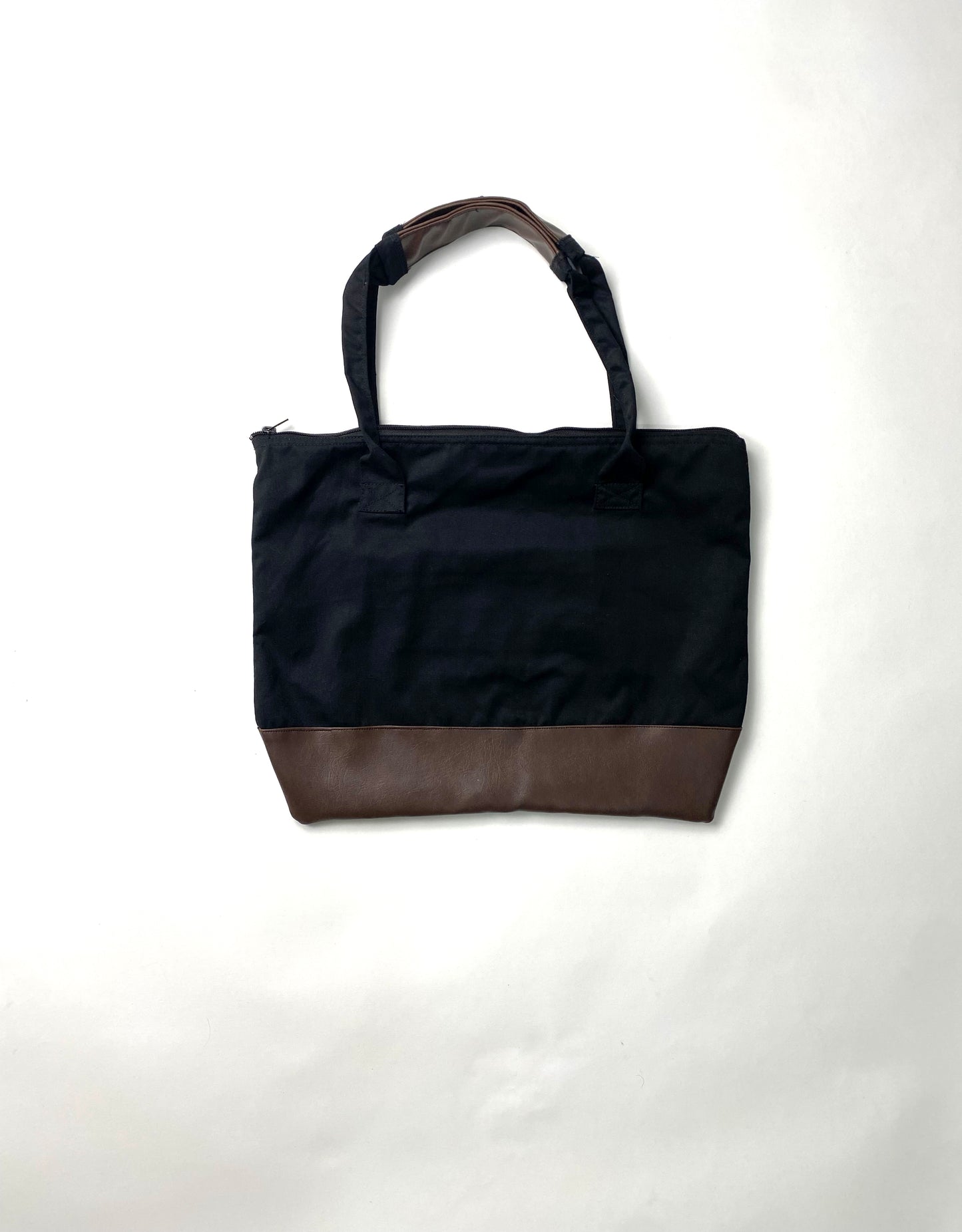 DAYPACK TOTE BAG | L&D IN BASALT BLACK