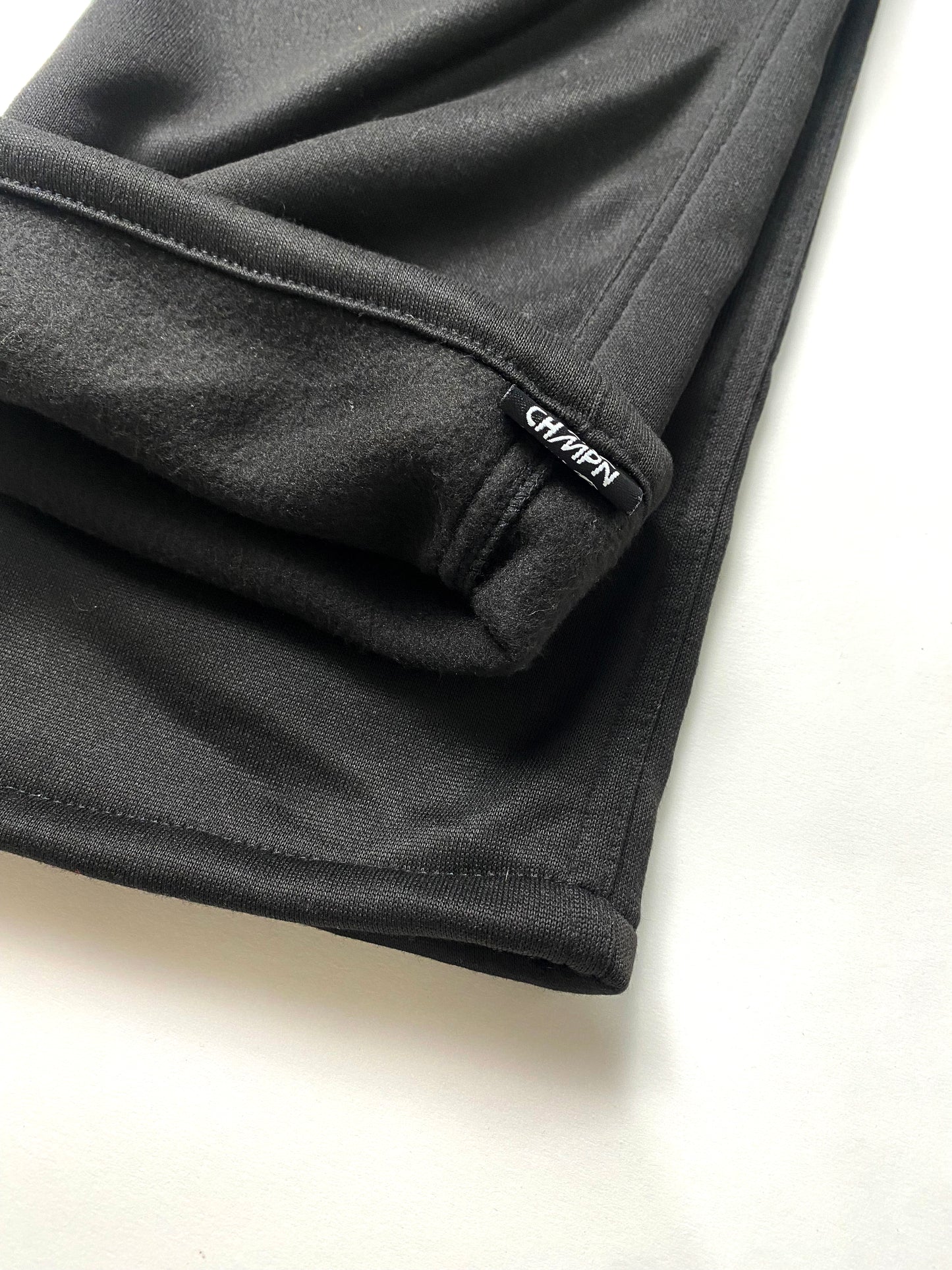 STRAIGHT-CUT SWEATPANTS IN BASALT BLACK