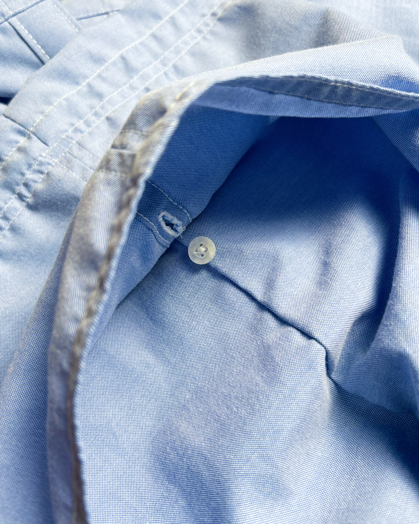CHARLIE WORKWEAR POLO CHAMBREY IN POWDER BLUE
