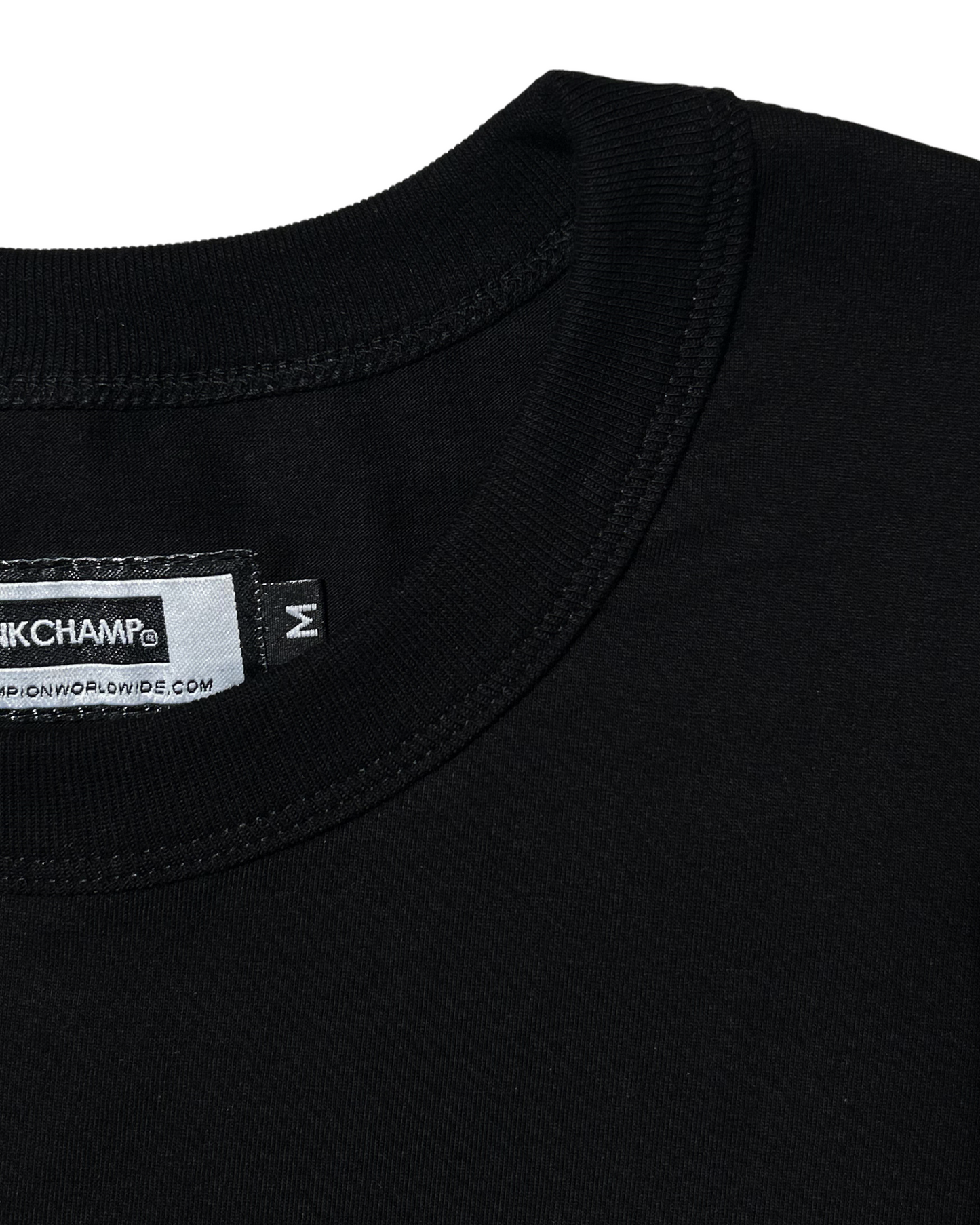 NAVIGATOR TEE IN BASALT BLACK