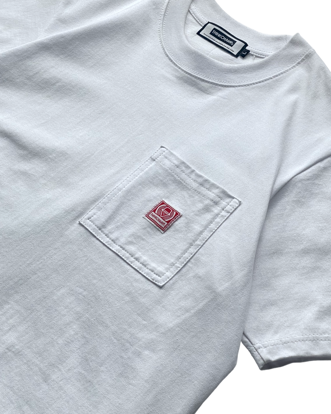アイコニックなポケットTシャツ（ホワイト）