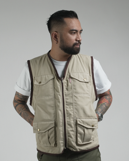 PATHFINDER REVERSIBLE UTILITY VEST IN SAND WHITE AND TIGER CAMOU COLORWAY