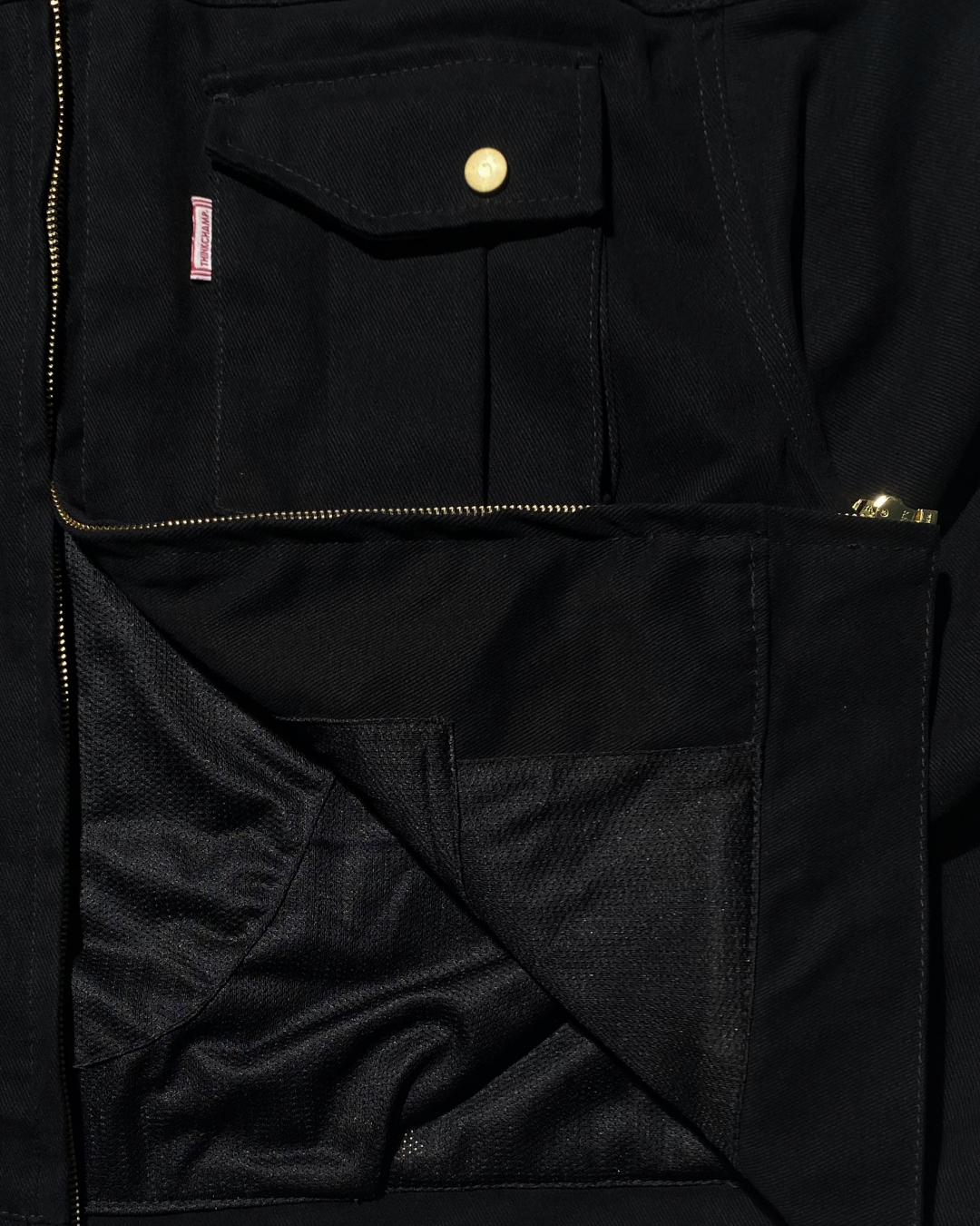 BUCCANEER BISON PADDED-READY JACKET IN BASALT BLACK
