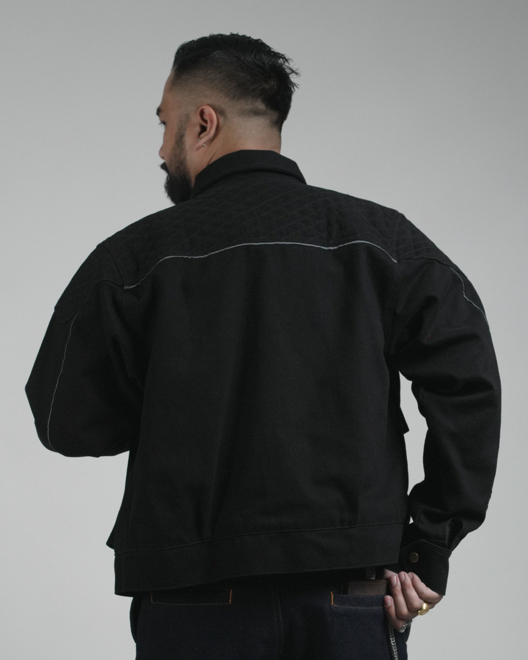BUCCANEER BISON PADDED-READY JACKET IN BASALT BLACK