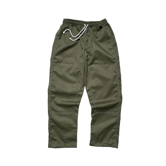 レイクグリーンの4ポケットダブルニーパンツ