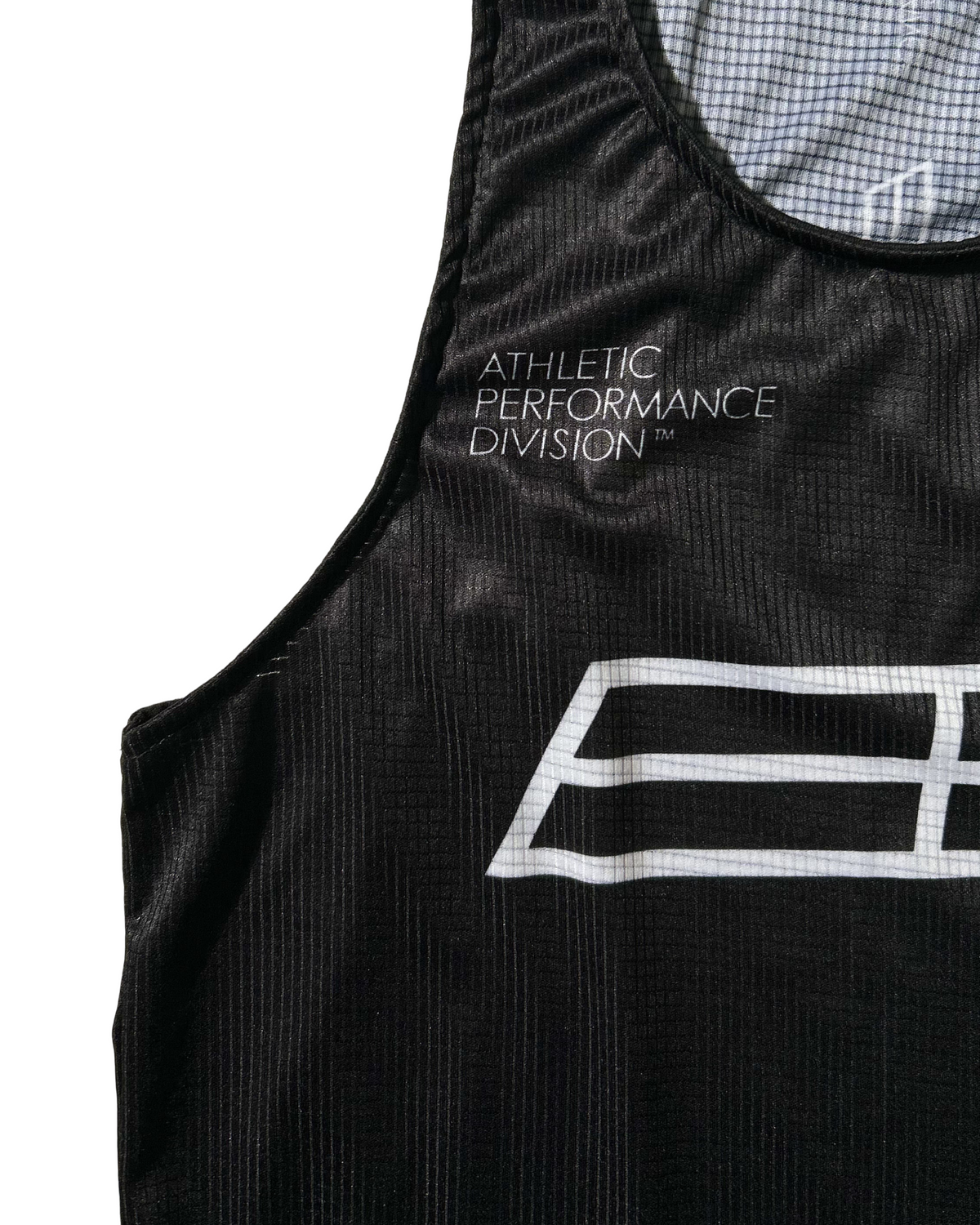 RACE SINGLET IN BASALT BLACK