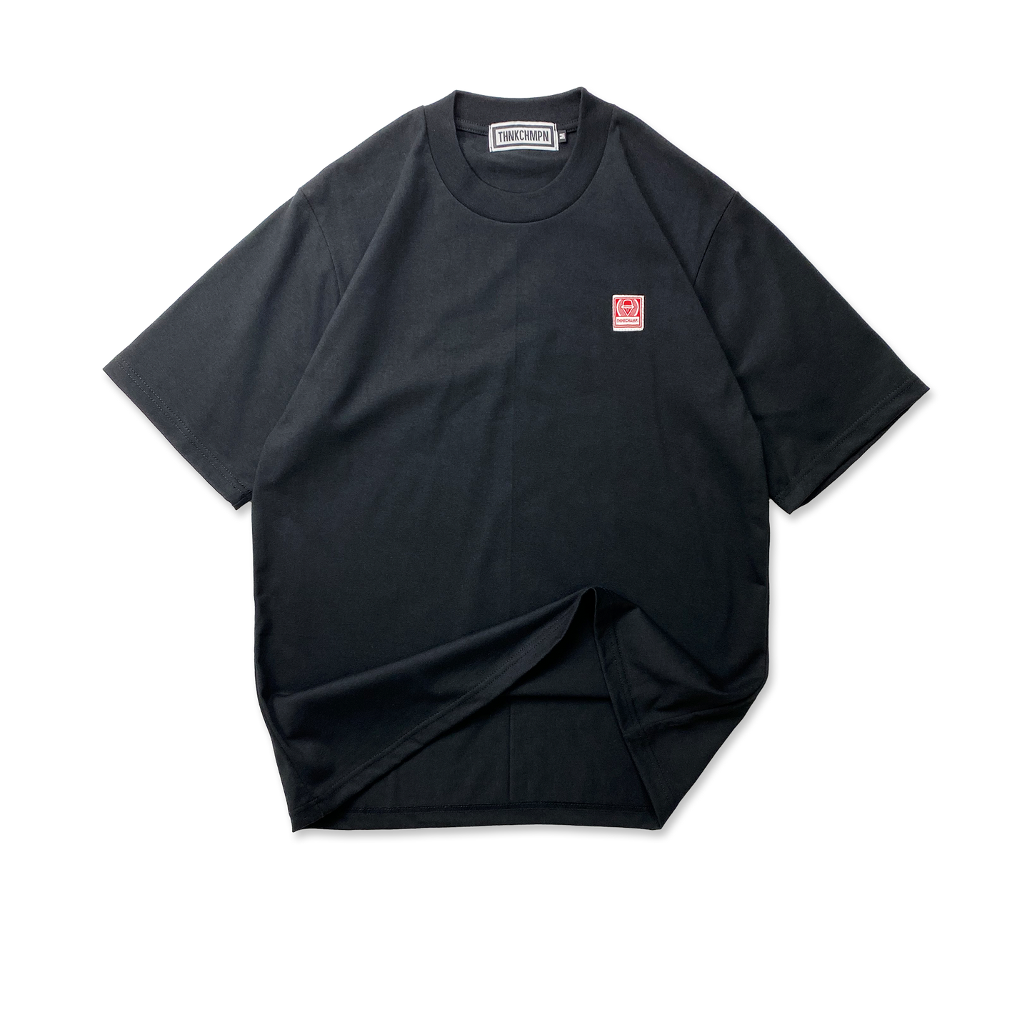 ICONIC PATCH | OVERSIZED TEE IN BASALT BLACK