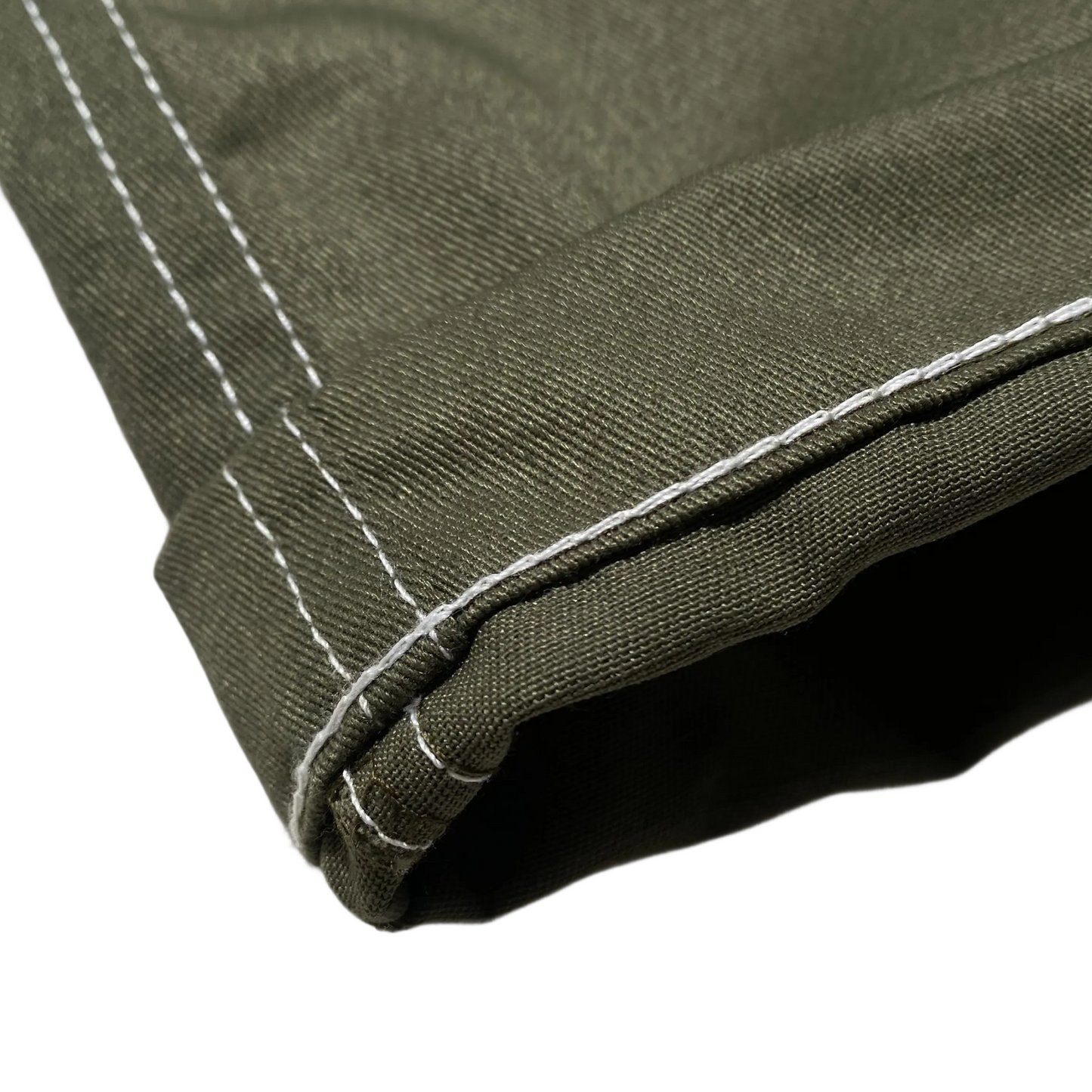 レイクグリーンの4ポケットダブルニーパンツ