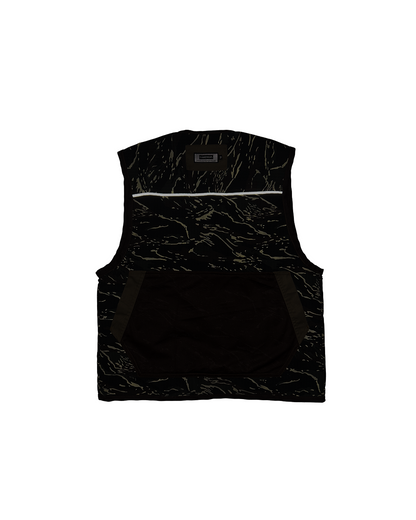 PATHFINDER REVERSIBLE UTILITY VEST IN SAND WHITE AND TIGER CAMOU COLORWAY