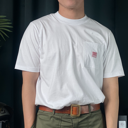 アイコニックなポケットTシャツ（ホワイト）